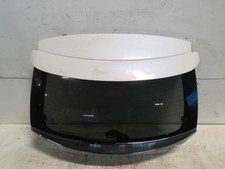 Malle/Hayon arriere SUZUKI