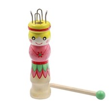 Tricotin En Bois De Couleur