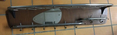 Ancien porte manteau - manteau, chapeau