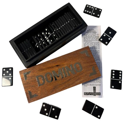 Jeu dominos dans une boîte - jeu,