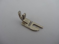 Pied rabatteur Pfaff (tige basse) pour Machines à coudre Pfaff 130, 230, 260