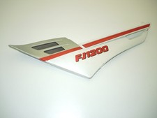 Carénage latéral gauche