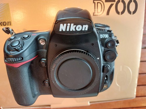 Nikon d700 état neuf - nikon,