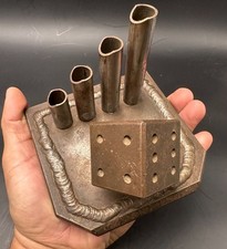 Ancien porte stylos brutaliste " dé a jeu " travail de maîtrise