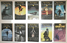 Sue Grafton . lot 10 livres 