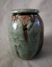 Pot couvert en céramique de Michel Lanos