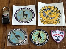LOT CLUB VESPA DAUPHINOIS PLAQUE CALANDRE  AUTOCCOLLANT PORTE CLE EUSSON