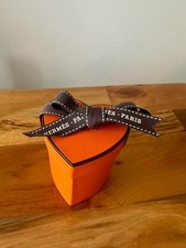 Boîte vide Hermès coeur