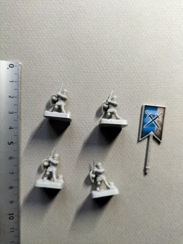 Infantry miniature unit - x, unit+