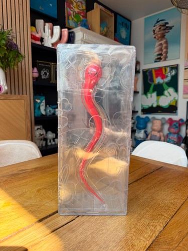 Kaws bendy 2003 rouge red - kaws,