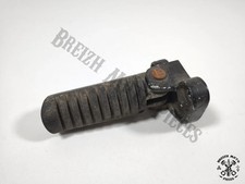 Platine repose-pied gauche