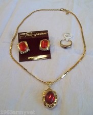 NEW Park Lane Gold Tone/ Red