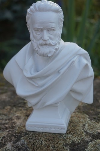 Re0443 figurine statuette - re0443,