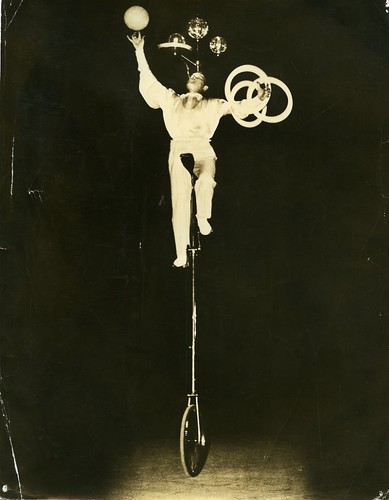 France music hall - music, circus
