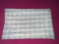 Tissu vintage pure laine gris à carreaux   larg 140 cm x H 70 cm réf B610
