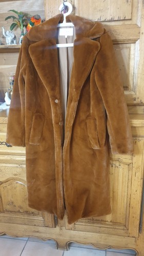 Beau manteau fausse - beau,