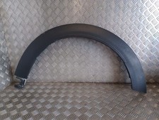 Enjoliveur Elargisseur aile