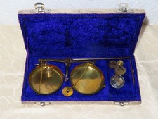 Antique Petite Balance De