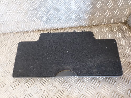 Trappe tapis sol - sol, rangement