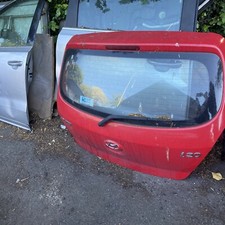 HYUNDAI i20 Mk2 2013-2016 Door Hatchback Red Boot Tailgate
