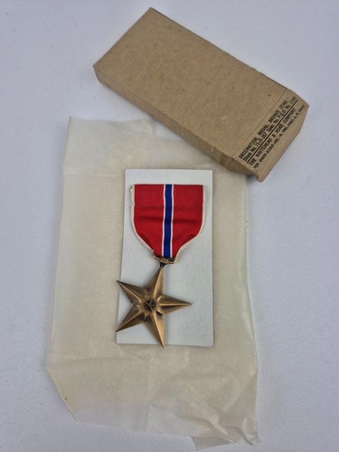 Médaille bronze star dans - médaille,,