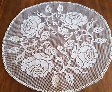 Dentelle -  d'entre deux aux filets - 49 cm x 44 cm