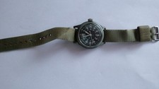 Montre militaire vintage