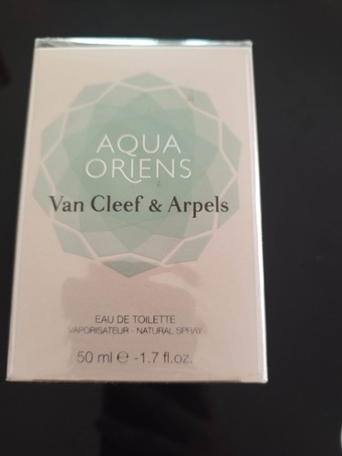 Parfum rare discontinué"