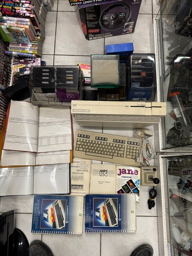 Commodore 128d personal - commodore,