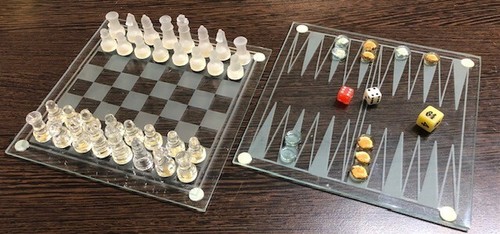 Jeu echecs backgammon - d'echecs,
