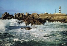 29 L ILE D OUESSANT LE PHARE