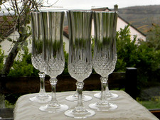 Lot de 6 flûtes à champagne en cristal d'ARQUES. Modèle Longchamp.