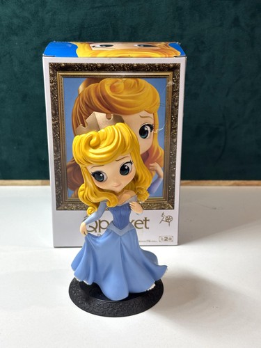 Figurine posket disney - q, –