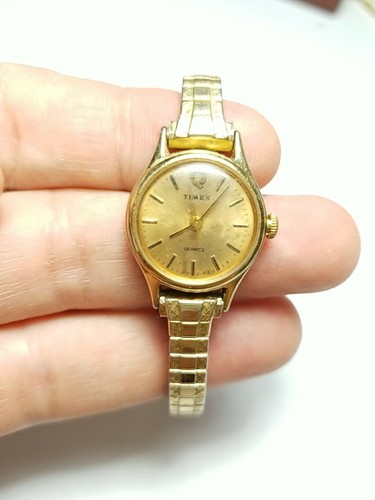 Vintage ladies timex wrist