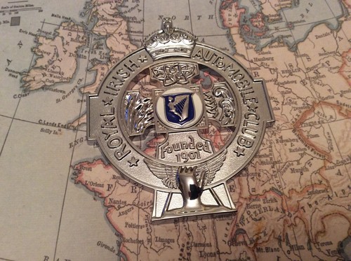 Insigne émaillé royal irish - insigne,