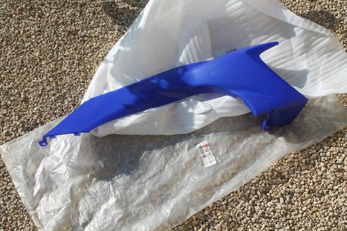 Cache lateral droit pour - cache,