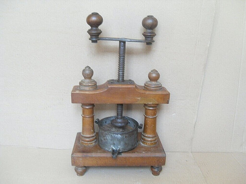 Ancien pressoir cassis - cassis, /
