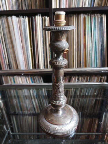 Pied lampe ancien - de,
