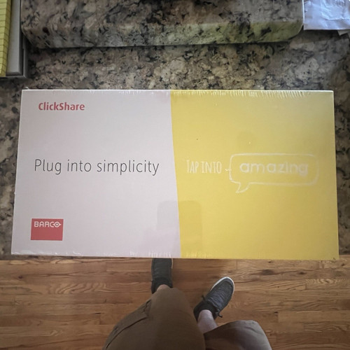 New sealed barco clickshare - sealed,