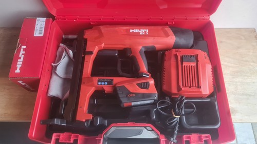 Cloueur hilti 3 - cloueur,