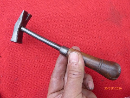 Petit marteau fer - en,