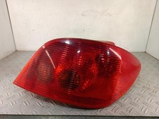 Feu arriere principal droit