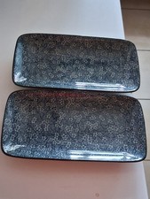 2 Petites  assiettes