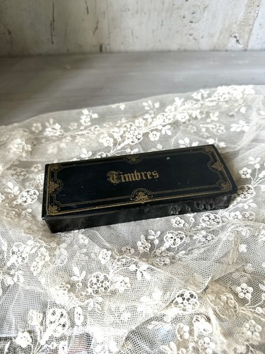 Boîte timbres napoléon - À,