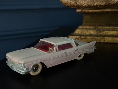 Dinky toys chrysler - dinky,