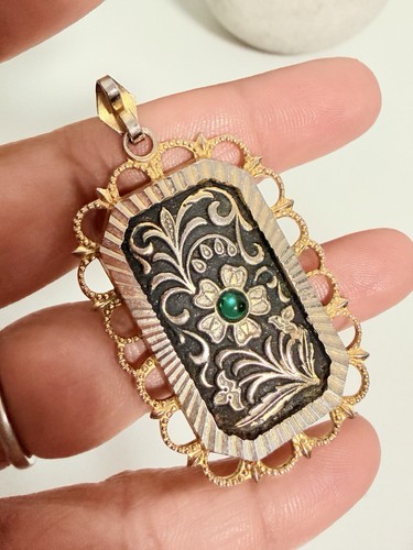 Collier pendentif rectangle