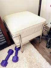 Corbusier Petite LC2 Style