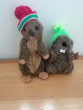 lot of 2 plush toys with beaver and groundhog caps-20cm &25cm-vintage-year 90