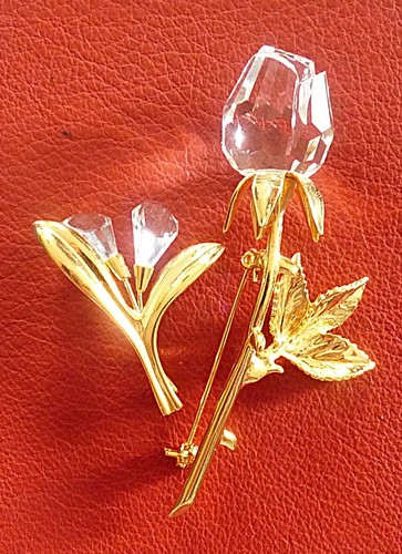 Lot bijoux dorés - lot, broches