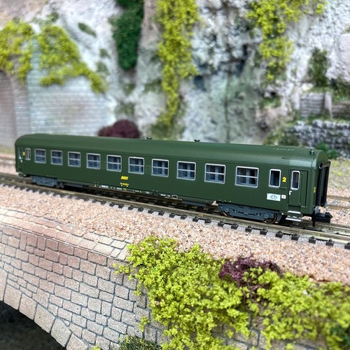 Voiture grande ligne express